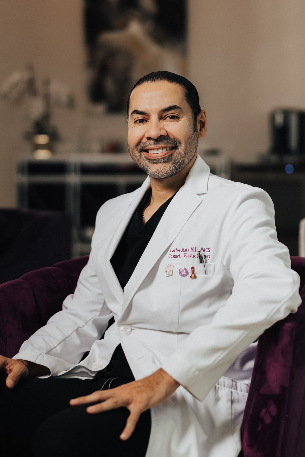 Dr. Carlos Mata